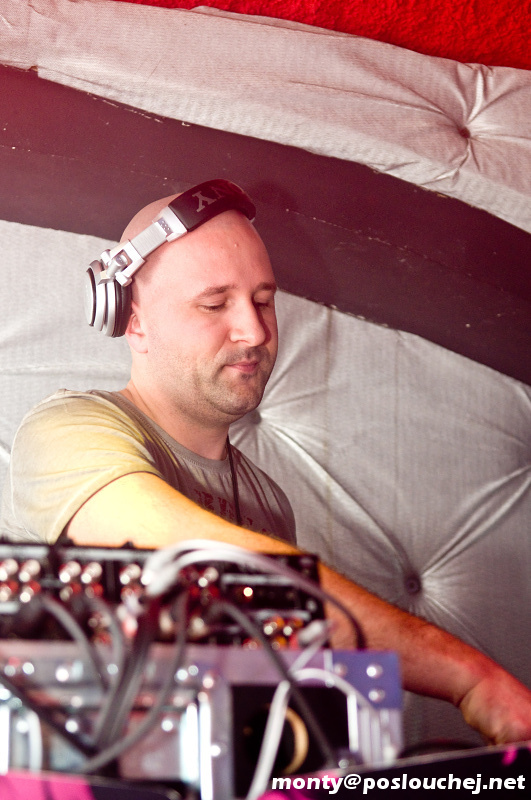 CZECH TECHNO MILITIA PRES. MARIO RANIERI - Pátek 21. 12. 2012
