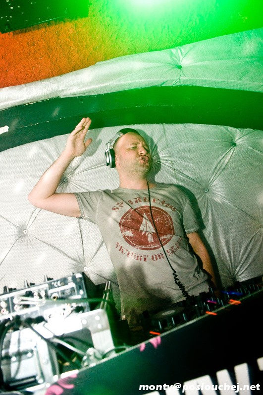 CZECH TECHNO MILITIA PRES. MARIO RANIERI - Pátek 21. 12. 2012