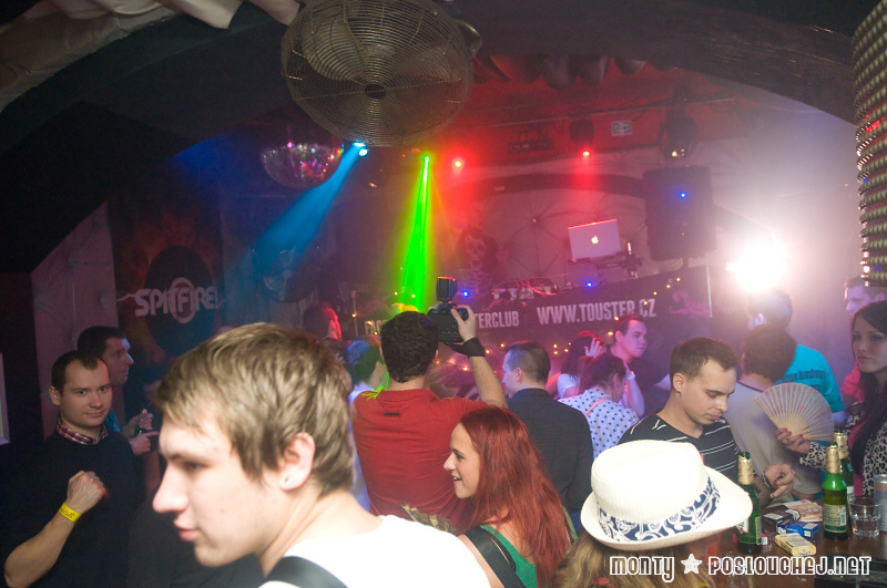 SPITFIRE! X-MASS EDITION  - Sobota 29. 12. 2012