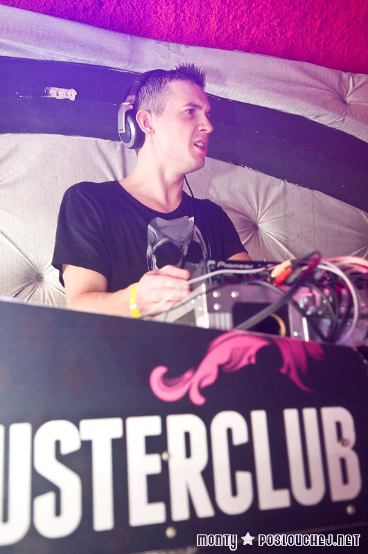 SPITFIRE! X-MASS EDITION  - Sobota 29. 12. 2012