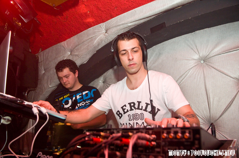 MINIMAL PEOPLE - Pátek 25. 1. 2013