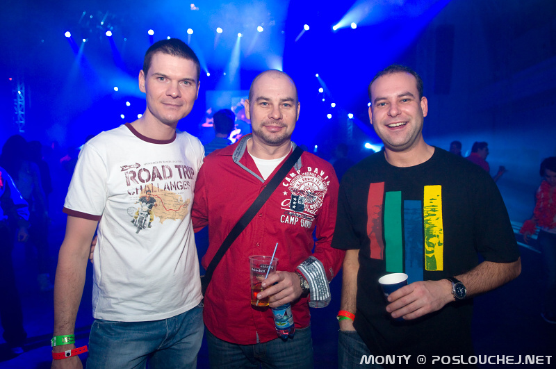 NIGHT OF HEROES  - Sobota 2. 2. 2013