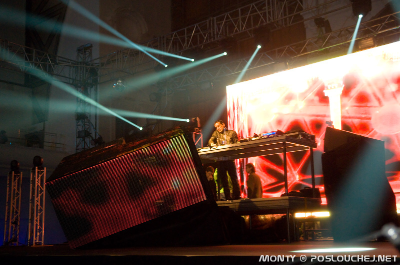NIGHT OF HEROES  - Sobota 2. 2. 2013
