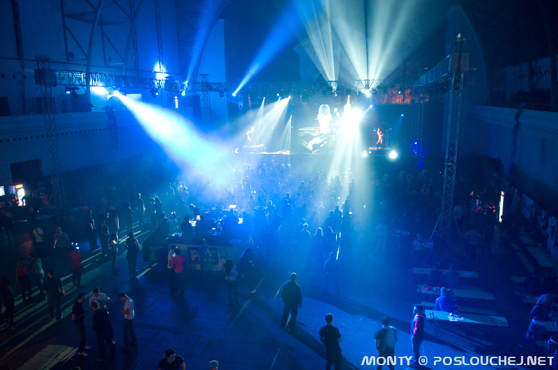 NIGHT OF HEROES  - Sobota 2. 2. 2013