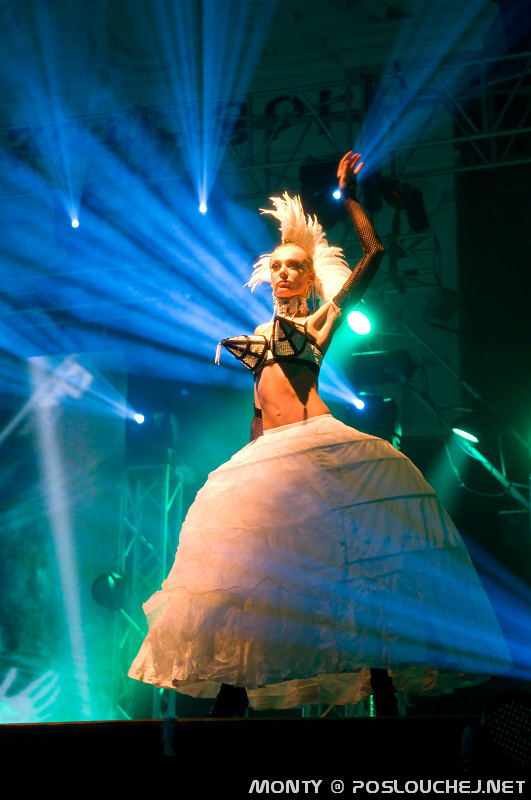 NIGHT OF HEROES  - Sobota 2. 2. 2013