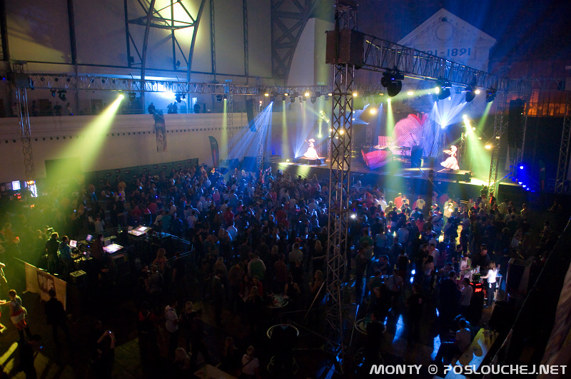 NIGHT OF HEROES  - Sobota 2. 2. 2013