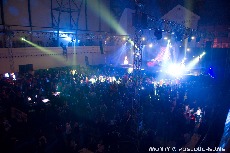 NIGHT OF HEROES  - Sobota 2. 2. 2013