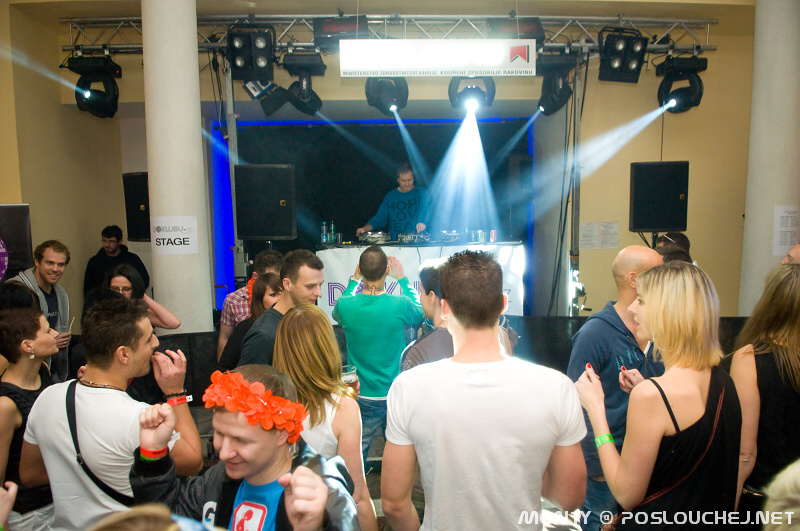 NIGHT OF HEROES  - Sobota 2. 2. 2013