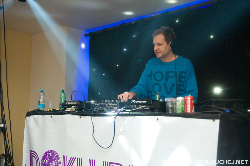 NIGHT OF HEROES  - Sobota 2. 2. 2013