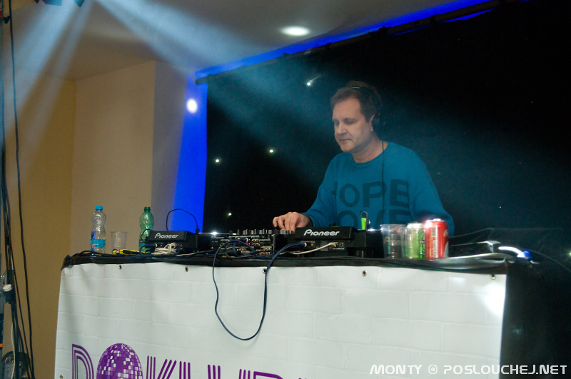 NIGHT OF HEROES  - Sobota 2. 2. 2013