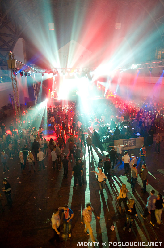 NIGHT OF HEROES  - Sobota 2. 2. 2013