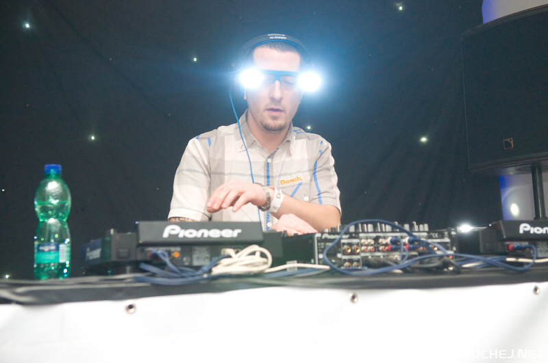 NIGHT OF HEROES  - Sobota 2. 2. 2013