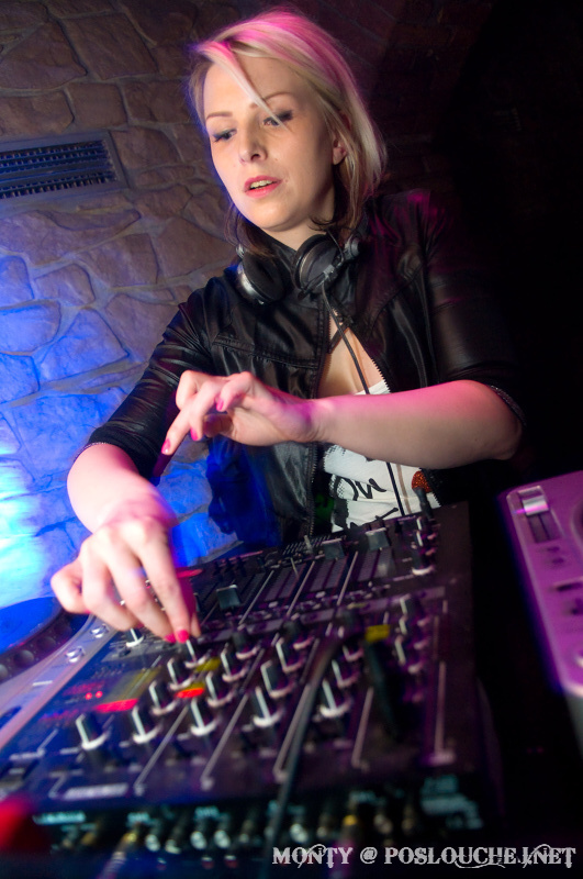 WICKED CITY - EXCLUSIVE EMULATOR SHOW - Pátek 1. 3. 2013