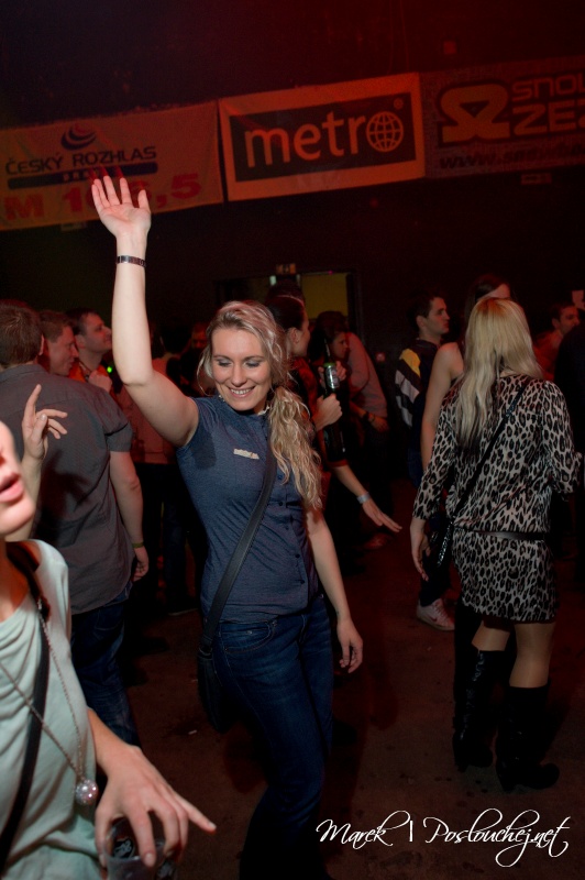 E-MOTION – ALWAYS ONE STEP AHEAD - Pátek 22. 3. 2013