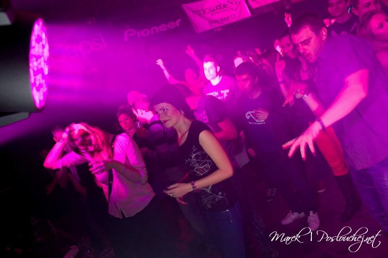 E-MOTION – ALWAYS ONE STEP AHEAD - Pátek 22. 3. 2013