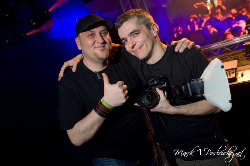 E-MOTION – ALWAYS ONE STEP AHEAD - Pátek 22. 3. 2013