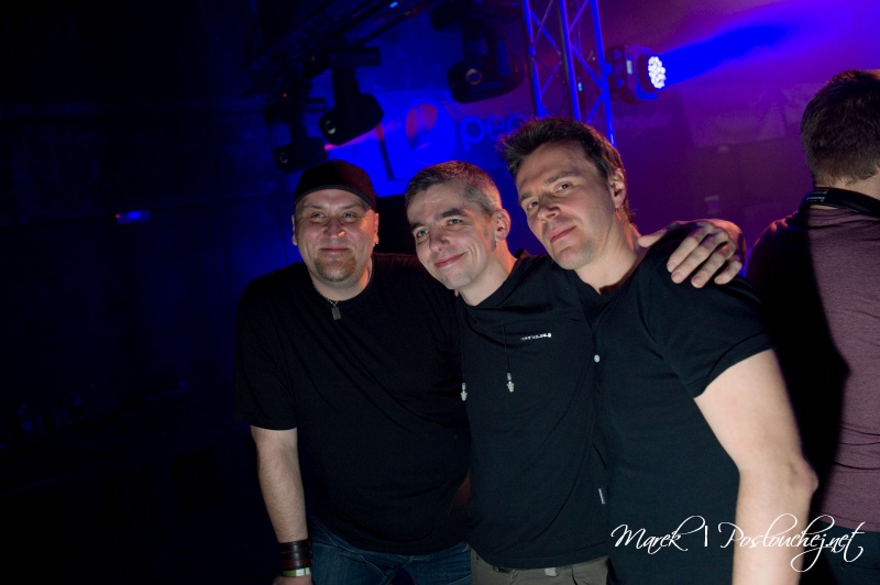 E-MOTION – ALWAYS ONE STEP AHEAD - Pátek 22. 3. 2013