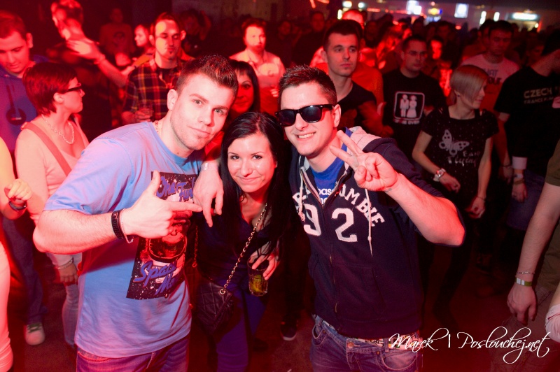 E-MOTION – ALWAYS ONE STEP AHEAD - Pátek 22. 3. 2013