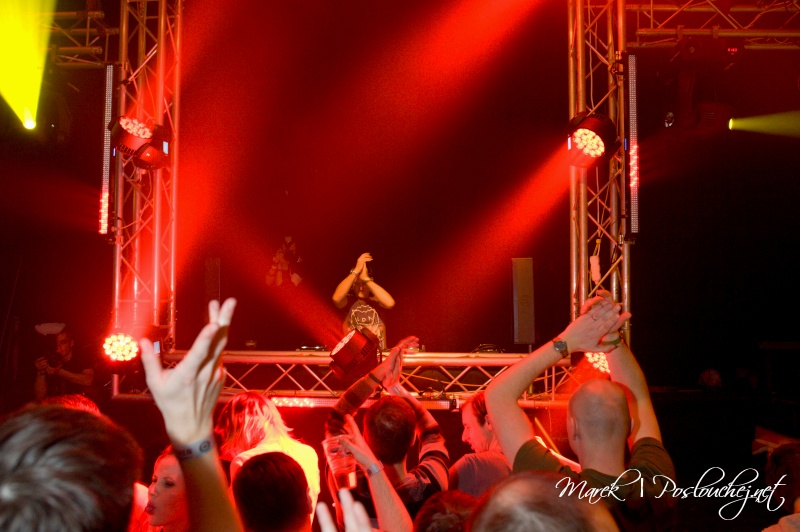 E-MOTION – ALWAYS ONE STEP AHEAD - Pátek 22. 3. 2013