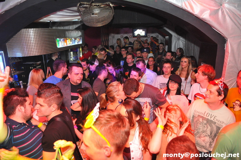 GOOD BYE TOUSTER 36 HOUR PARTY PEOPLE NONSTOP - Pátek 29. 3. 2013 až Sobota 30. 3. 2013