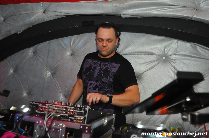 GOOD BYE TOUSTER 36 HOUR PARTY PEOPLE NONSTOP - Pátek 29. 3. 2013 až Sobota 30. 3. 2013