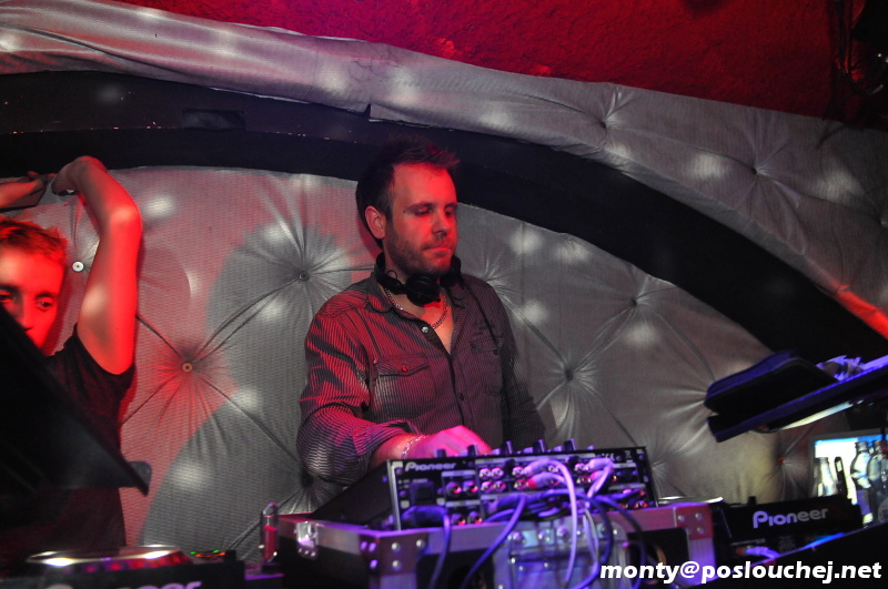 GOOD BYE TOUSTER 36 HOUR PARTY PEOPLE NONSTOP - Pátek 29. 3. 2013 až Sobota 30. 3. 2013