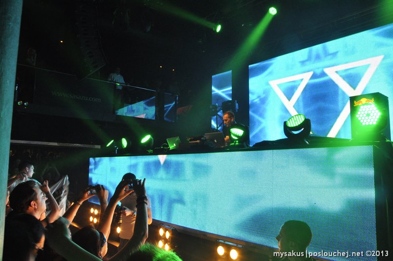 PAUL VAN DYK - Pátek 19. 4. 2013
