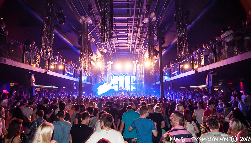 FEDDE LE GRAND  - Pátek 26. 4. 2013