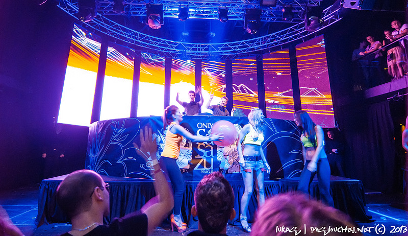 FEDDE LE GRAND  - Pátek 26. 4. 2013