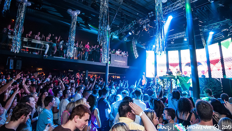 FEDDE LE GRAND  - Pátek 26. 4. 2013