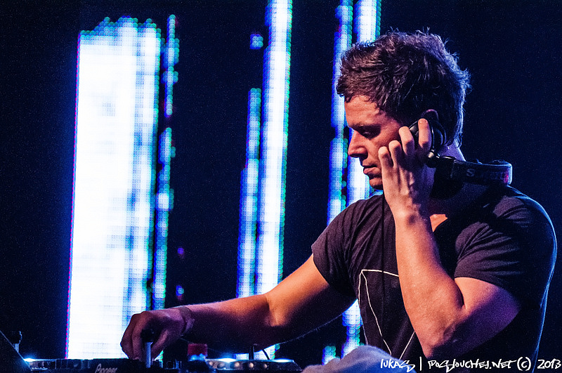 FEDDE LE GRAND  - Pátek 26. 4. 2013