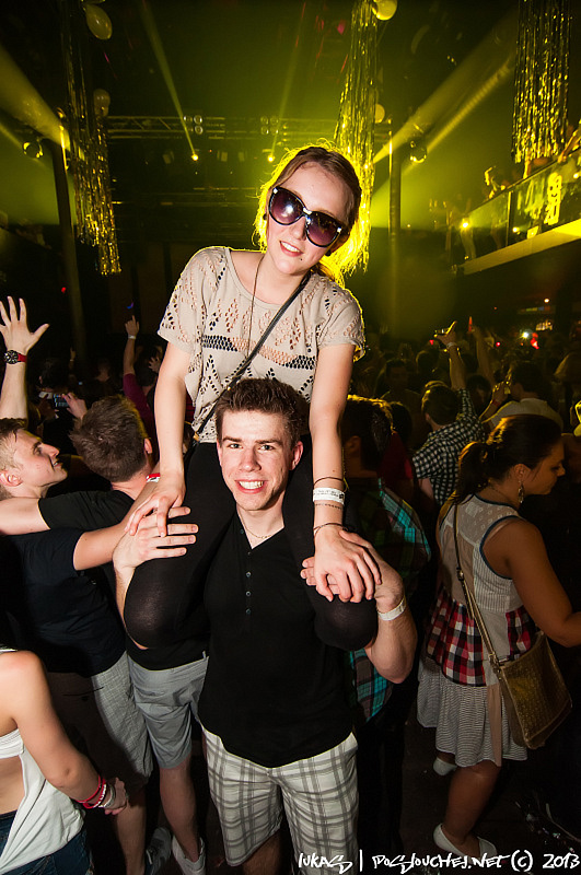 FEDDE LE GRAND  - Pátek 26. 4. 2013