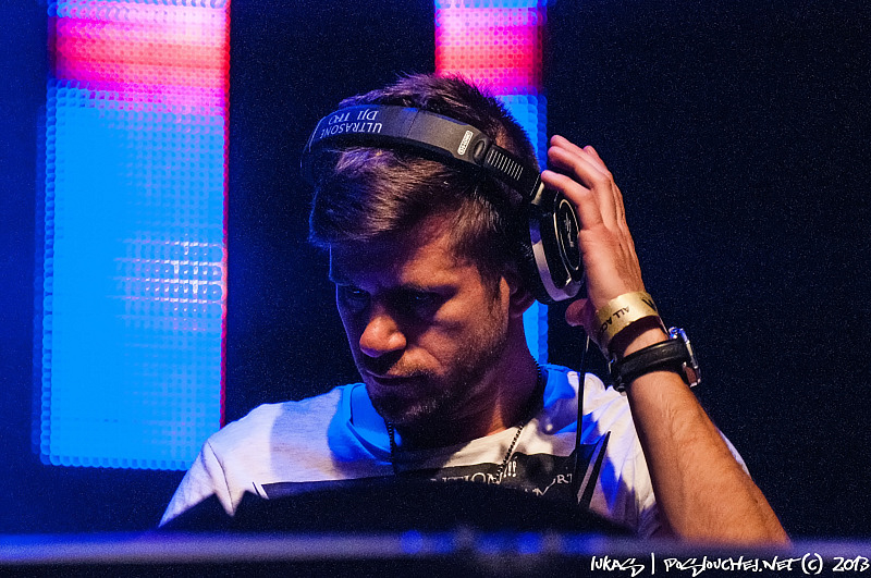 FEDDE LE GRAND  - Pátek 26. 4. 2013