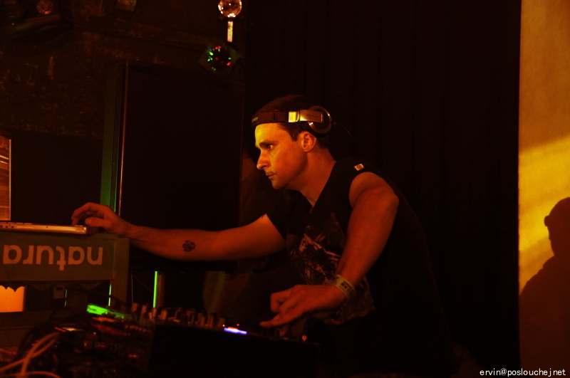 ELEKTRA - Pátek 7. 6. 2013