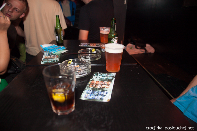 REVOLUTION BEATS - Pátek 30. 8. 2013