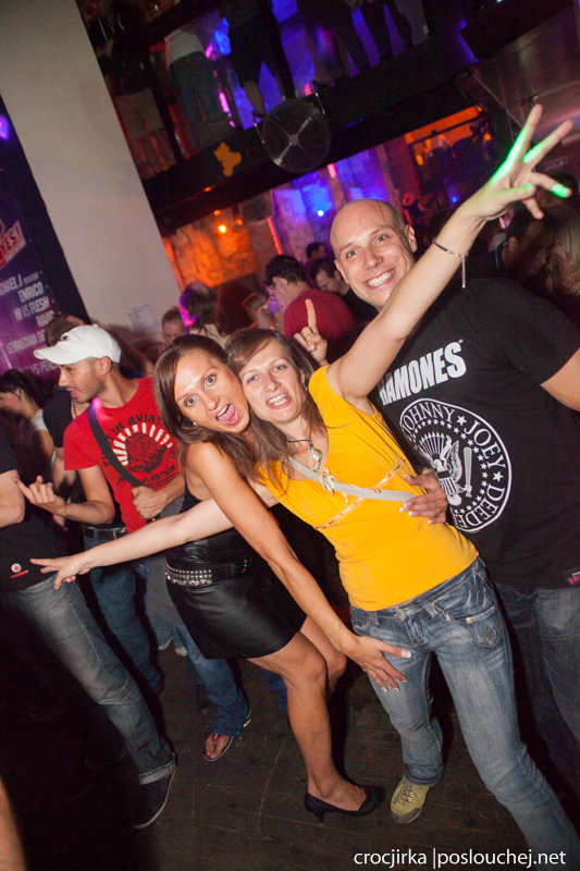 REVOLUTION BEATS - Pátek 30. 8. 2013