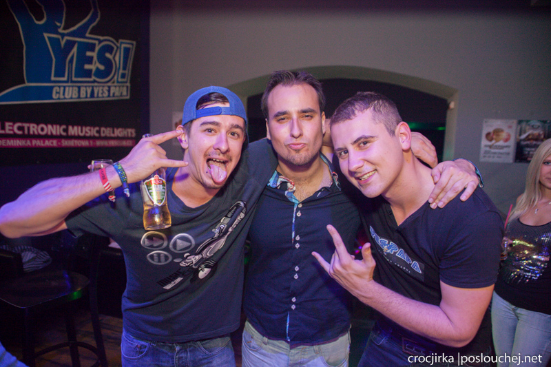 REVOLUTION BEATS - Pátek 30. 8. 2013