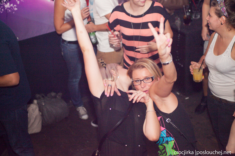 REVOLUTION BEATS - Pátek 30. 8. 2013