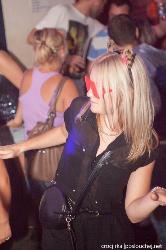 REVOLUTION BEATS - Pátek 30. 8. 2013