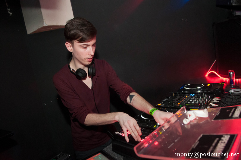 MINIMAL PEOPLE: 2 YEARS ANNIVERSARY  - Pátek 20. 9. 2013