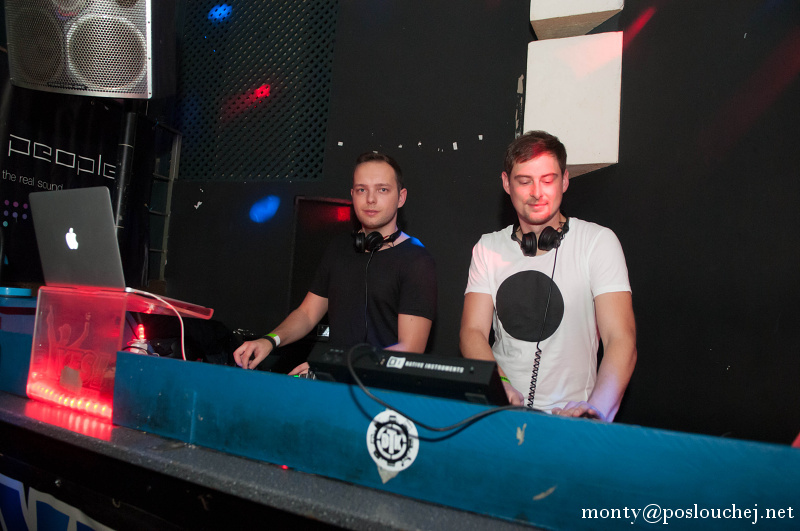 MINIMAL PEOPLE: 2 YEARS ANNIVERSARY  - Pátek 20. 9. 2013