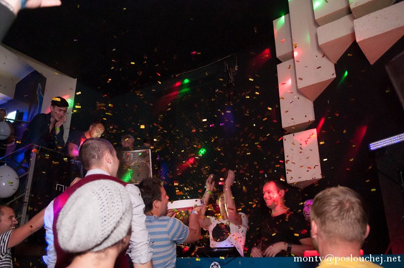 MINIMAL PEOPLE: 2 YEARS ANNIVERSARY  - Pátek 20. 9. 2013