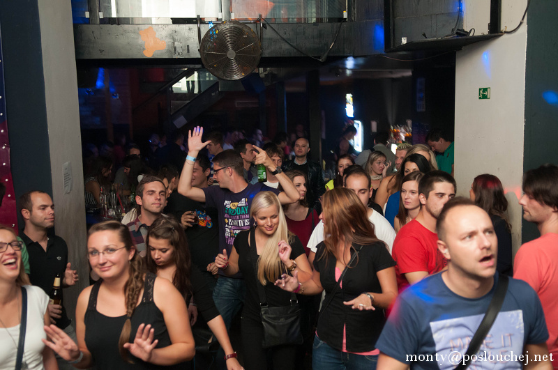 MINIMAL PEOPLE: 2 YEARS ANNIVERSARY  - Pátek 20. 9. 2013