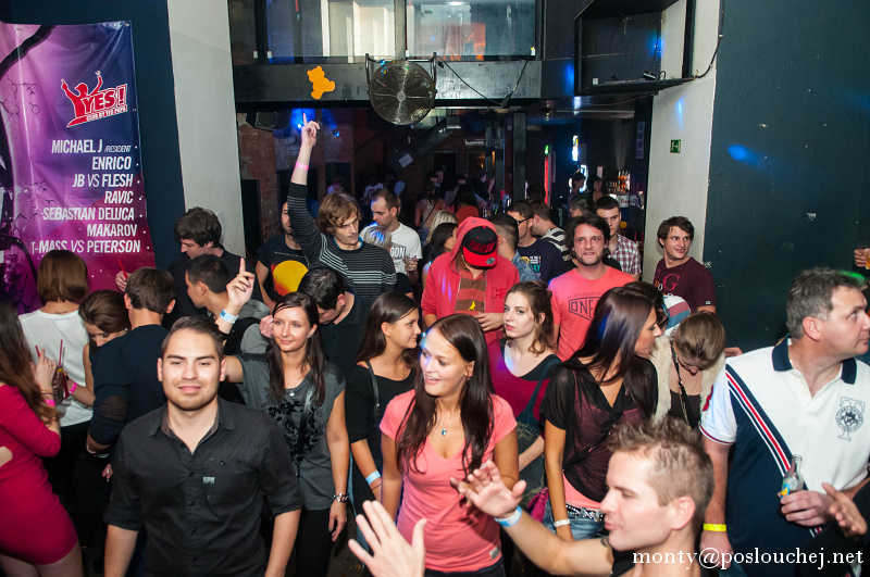 MINIMAL PEOPLE: 2 YEARS ANNIVERSARY  - Pátek 20. 9. 2013