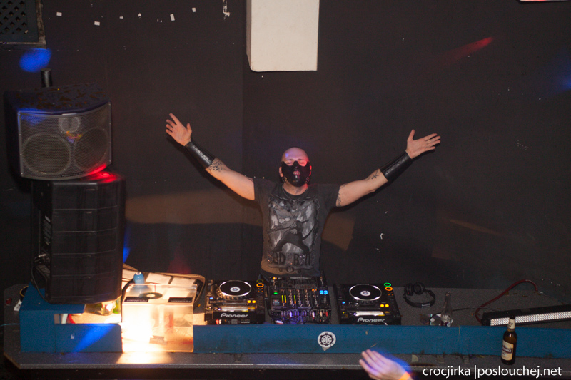 SPITFIRE: OFFICIAL IMAGINATION WARM-UP  - Sobota 21. 9. 2013