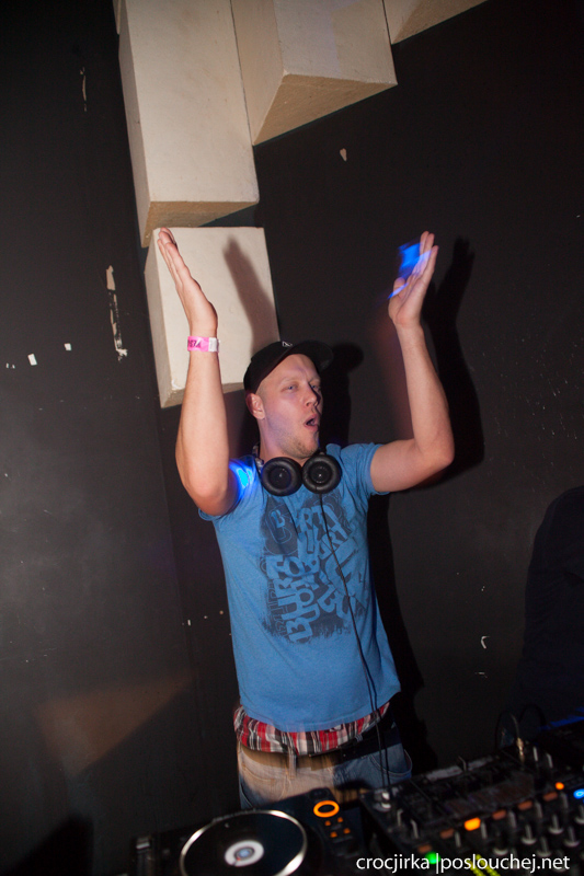 SPITFIRE: OFFICIAL IMAGINATION WARM-UP  - Sobota 21. 9. 2013