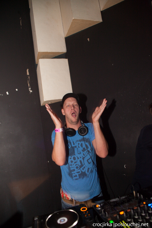 SPITFIRE: OFFICIAL IMAGINATION WARM-UP  - Sobota 21. 9. 2013