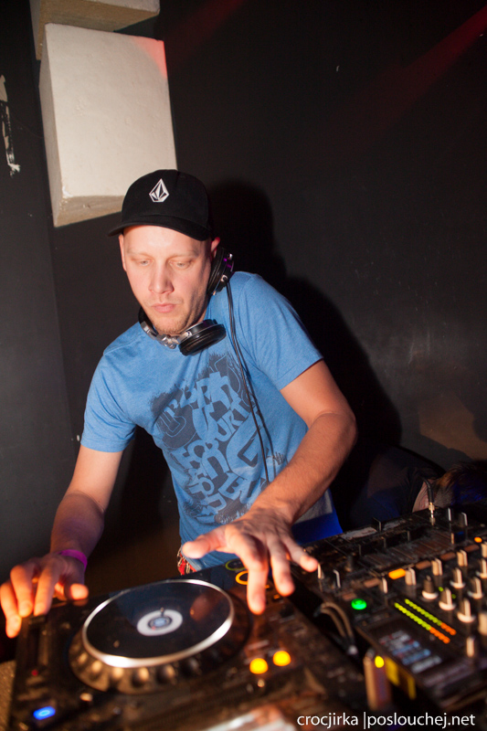 SPITFIRE: OFFICIAL IMAGINATION WARM-UP  - Sobota 21. 9. 2013
