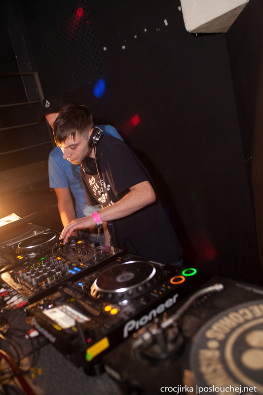 SPITFIRE: OFFICIAL IMAGINATION WARM-UP  - Sobota 21. 9. 2013