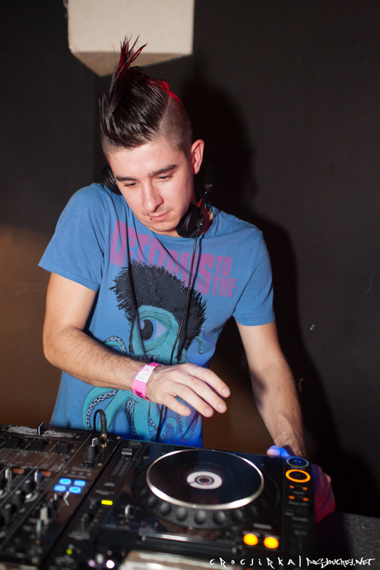 MONTY & TEZ B-DAY CELEBRATION 3 - Pátek 25. 10. 2013